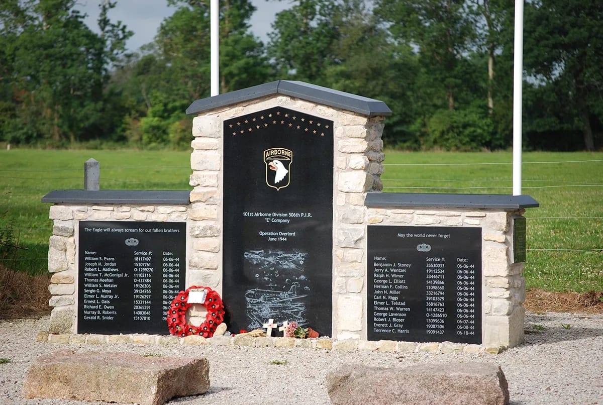 Mémorial de la bataille de Brécourt