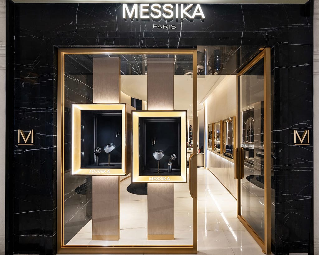 Messika India 1