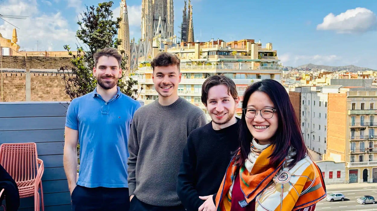 Picture from The customer success team with left to right : Daniel, Alexandre, Louis, Joanna