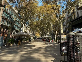 bonjour_barcelona_banners_600x800_2